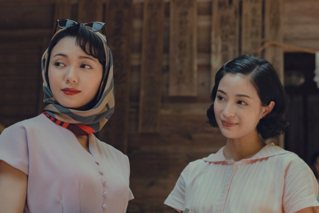 Lumière pâle sur les collines film féministe au cinéma en octobre 2025